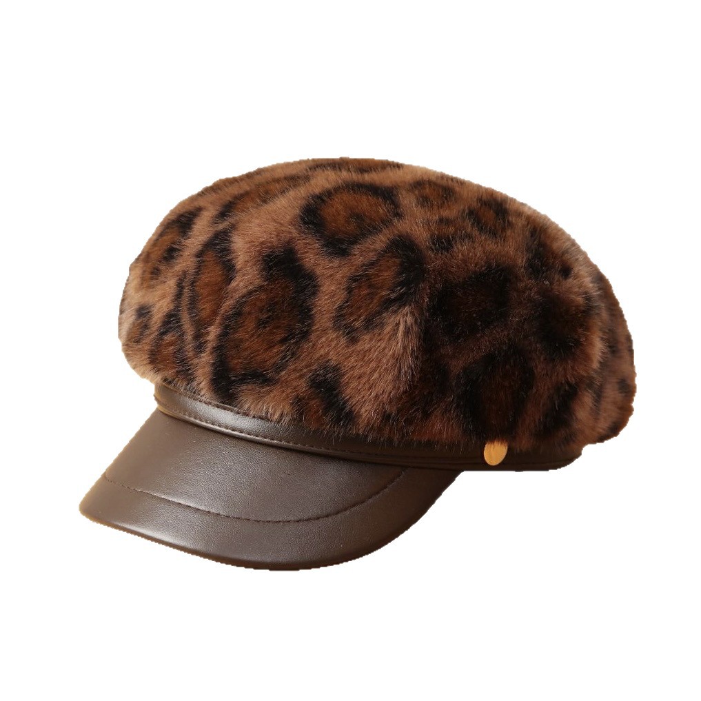 秋冬の新作帽子女性用ヒョウ柄八角帽金属製のロゴ入りワイドつばが小顔に見えるスタイリッシュで高級感のあるハンチング帽